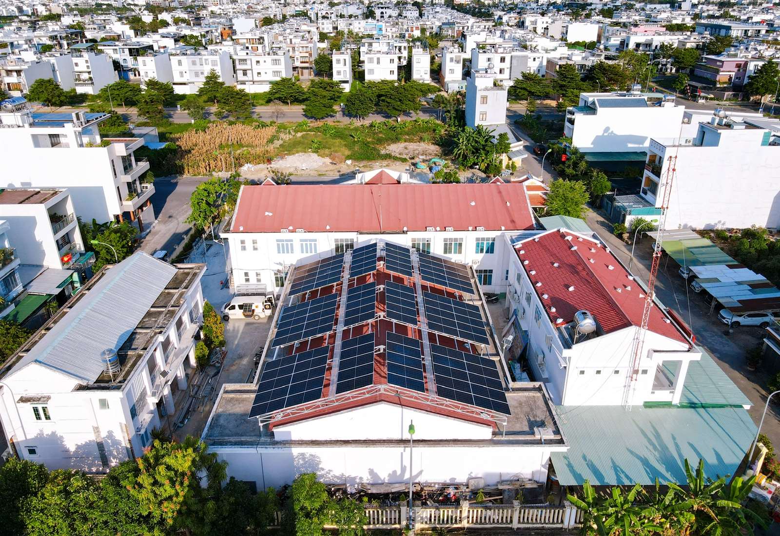 Dự án điện mặt trời UBND phường Nam Nha Trang